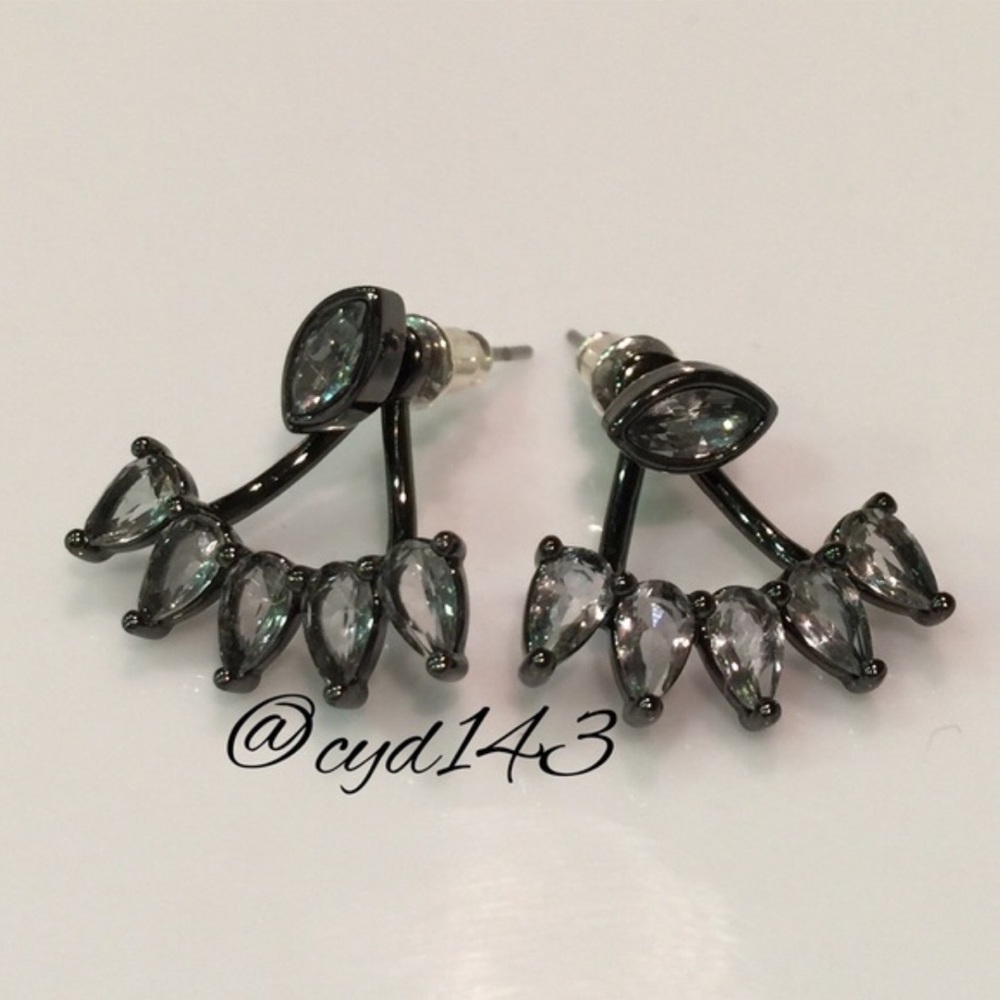 Gorgeous Gunmetal Ear Jackets - Picture 1 of 5